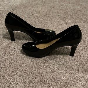 Clarks heels